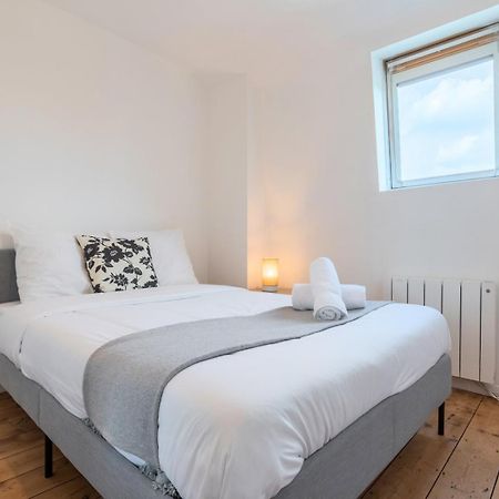 Charming 2-Bedroom Apartment At Croise Laroche Marcq-en-Baroeul Exterior photo